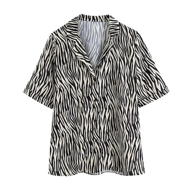 ANIMAL STRAIGHT BLOUSE