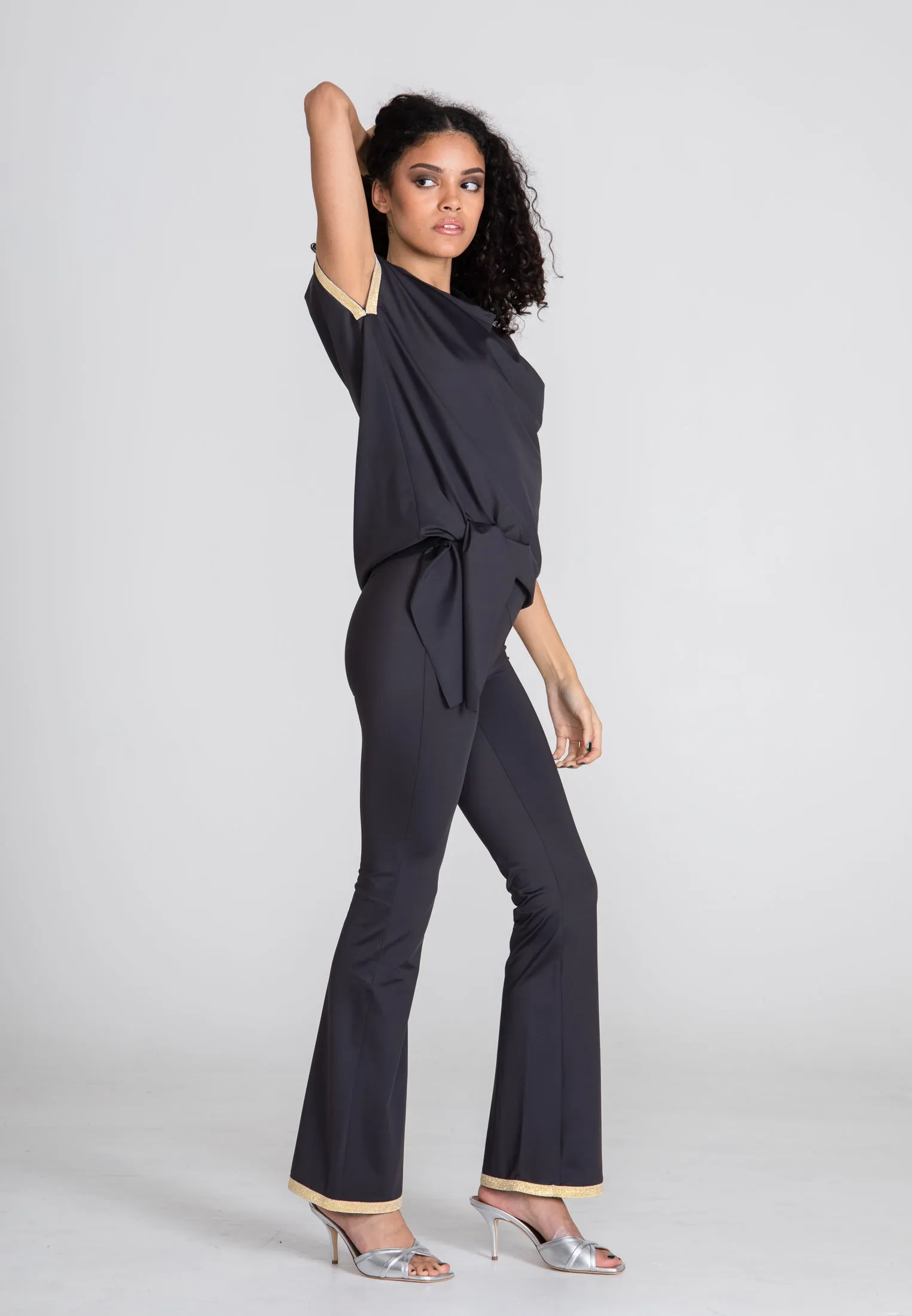 Queen Knot Sport Top Gold - Caviar