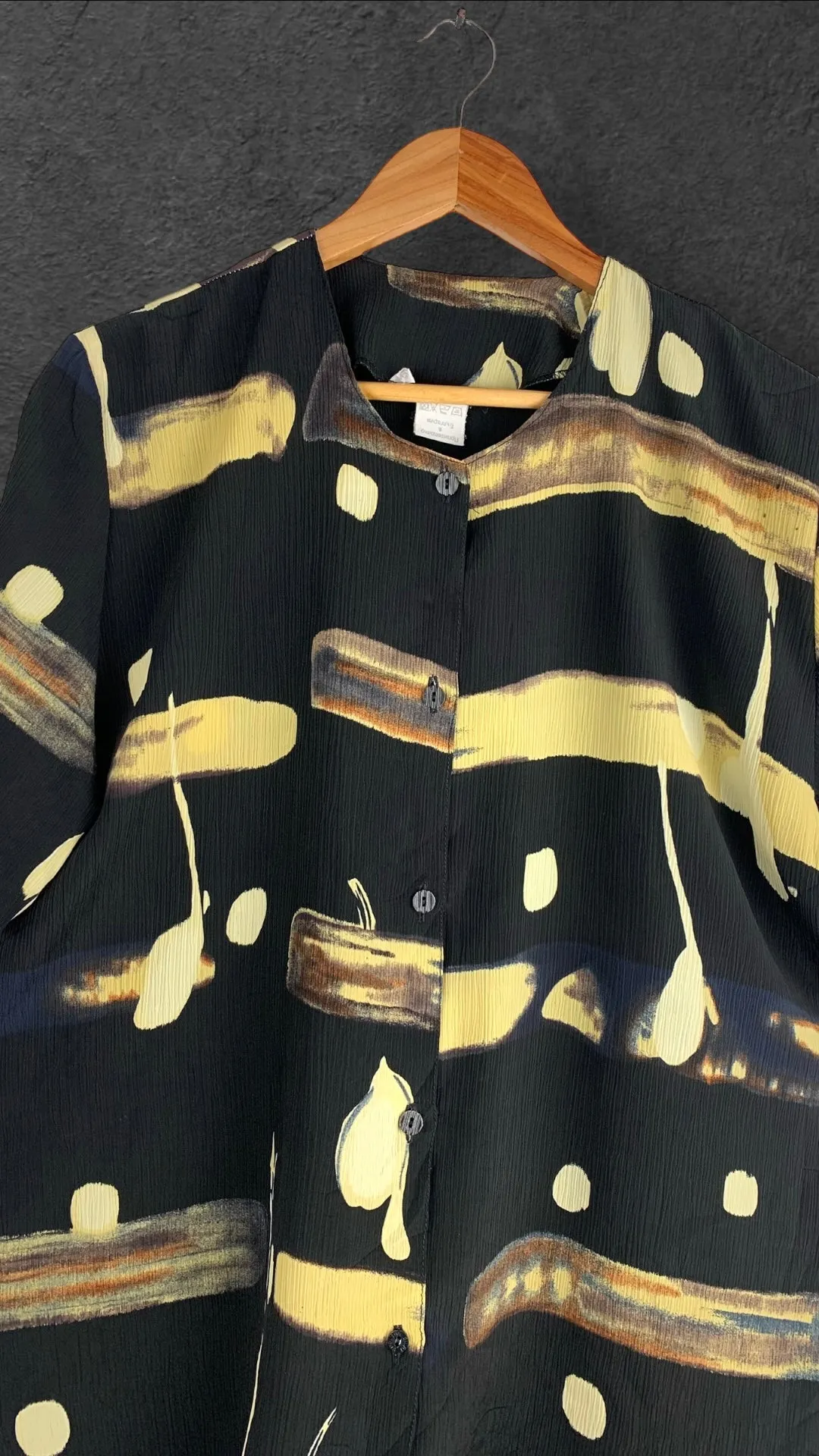 UNTAGGED BUTTON UP VINTAGE SHIRT UK 10-12